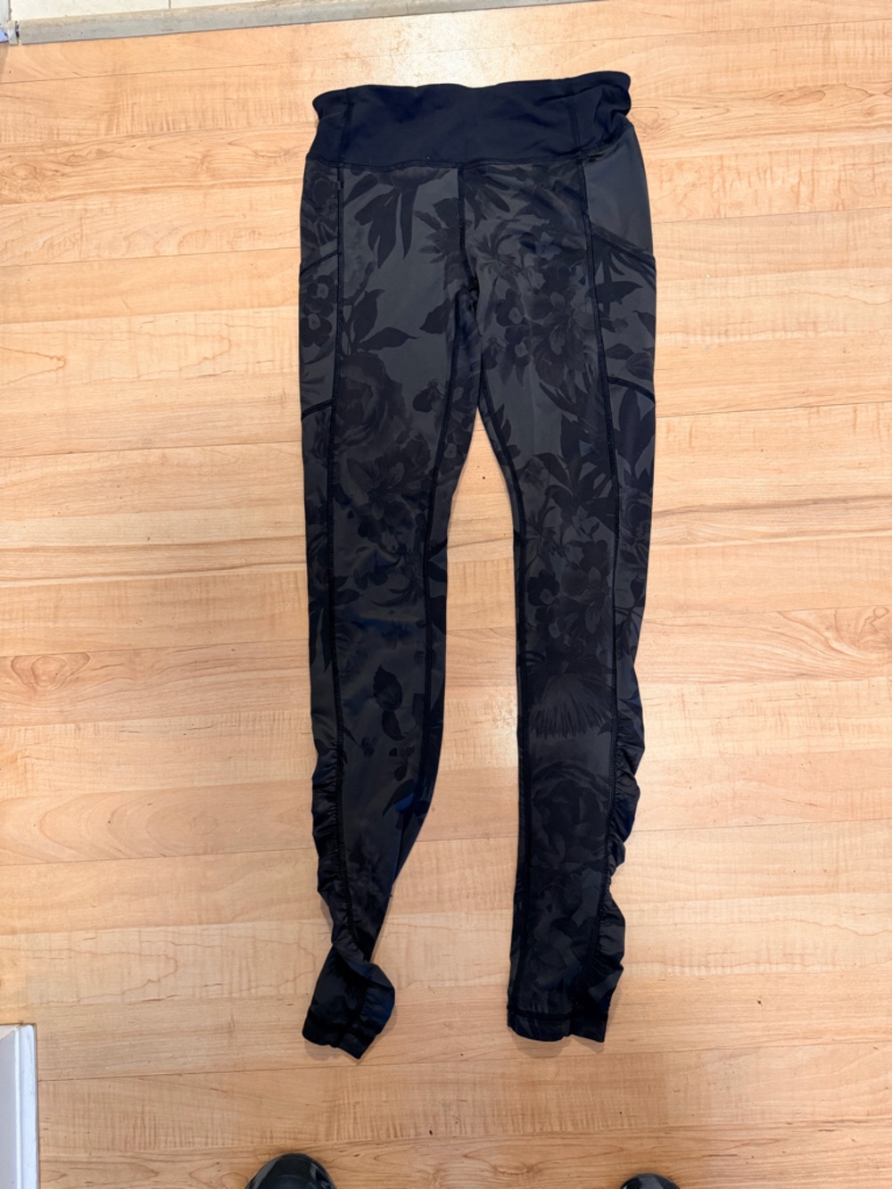 lululemon athletica Black Floral Print Leggings